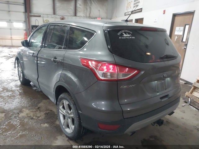 1FMCU0G9XEUE10614 Ford ESCAPE SE