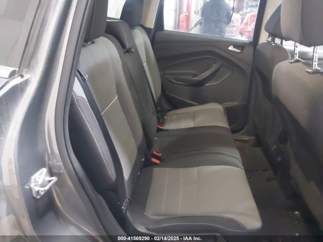 1FMCU0G9XEUE10614 Ford ESCAPE SE