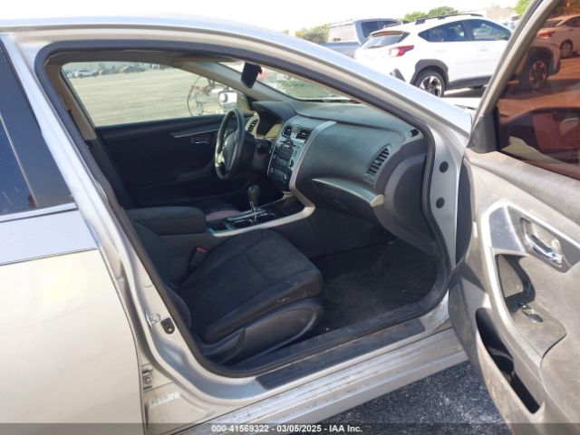 1N4AL3AP0EC115492 Nissan Altima 2.5 S