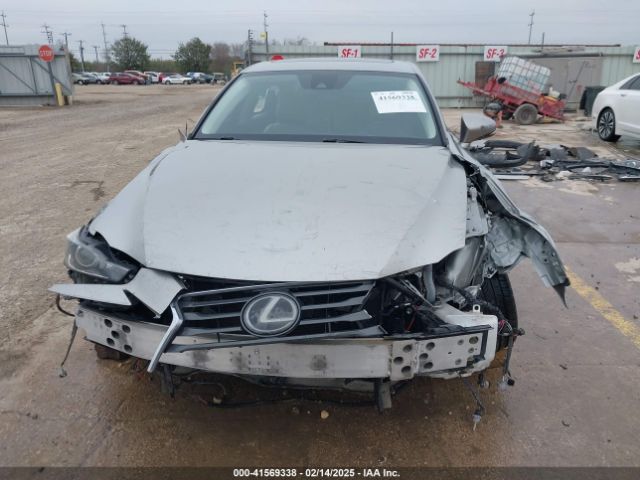JTHBA1D26J5063470 Lexus IS 300