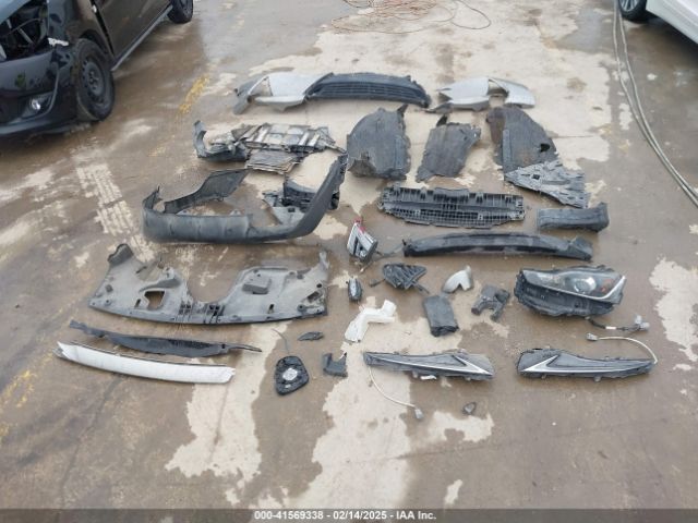 JTHBA1D26J5063470 Lexus IS 300
