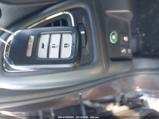 Honda r18z9 2019 3CZRU5H74KM717800 Image 11