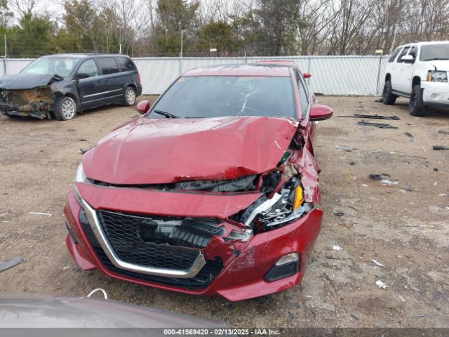 1N4BL4DWXNN339712 Nissan Altima Sv Intelligent Awd