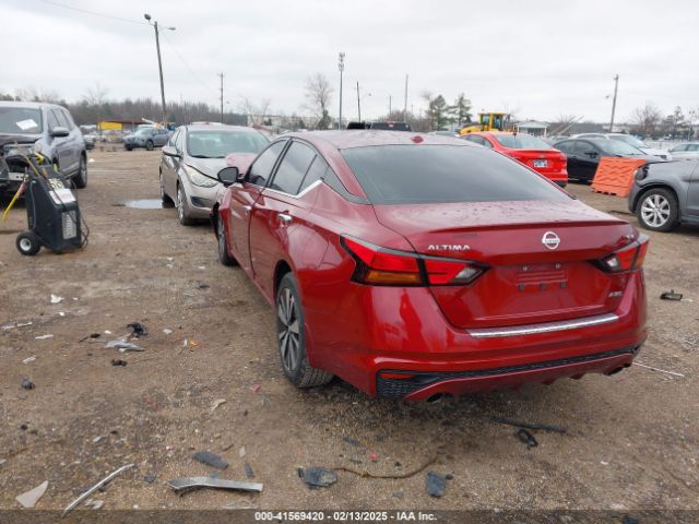 1N4BL4DWXNN339712 Nissan Altima Sv Intelligent Awd