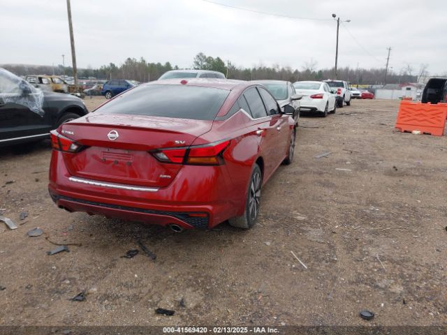 1N4BL4DWXNN339712 Nissan Altima Sv Intelligent Awd