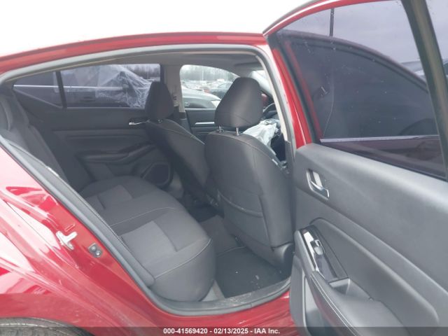 1N4BL4DWXNN339712 Nissan Altima Sv Intelligent Awd