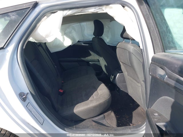 Ford Fusion Hybrid Se 2019 3FA6P0LU7KR240949 Image 8