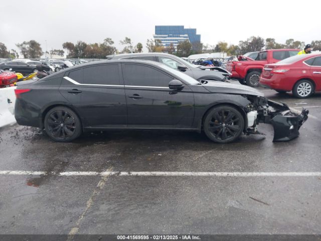 1N4BL4CV8NN418773 Nissan Altima Sr Fwd