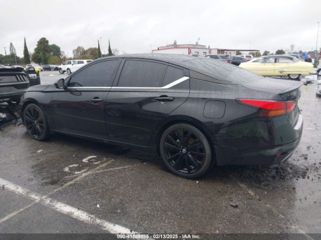 1N4BL4CV8NN418773 Nissan Altima Sr Fwd