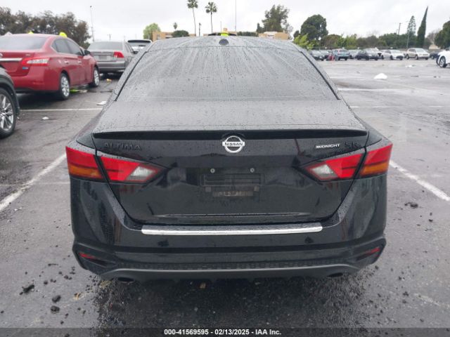 1N4BL4CV8NN418773 Nissan Altima Sr Fwd