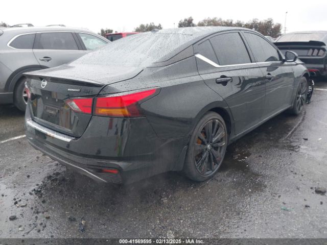 1N4BL4CV8NN418773 Nissan Altima Sr Fwd