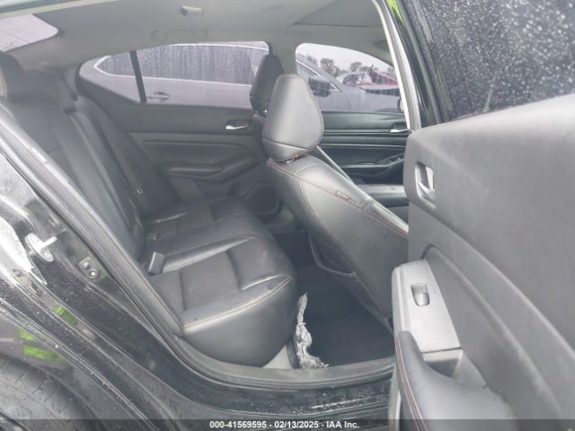 1N4BL4CV8NN418773 Nissan Altima Sr Fwd