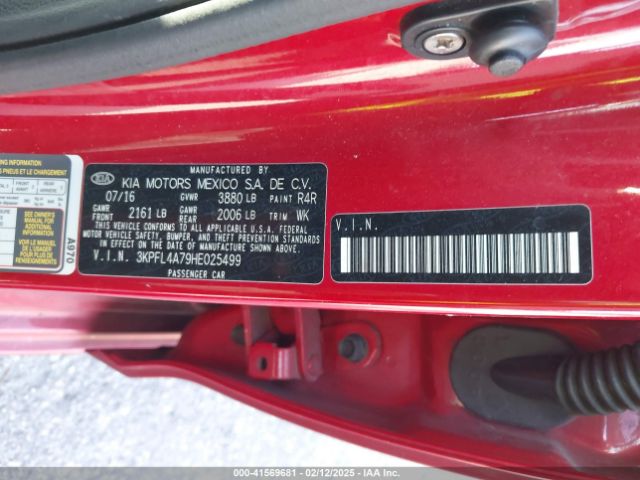 3KPFL4A79HE025499 KIA FORTE S