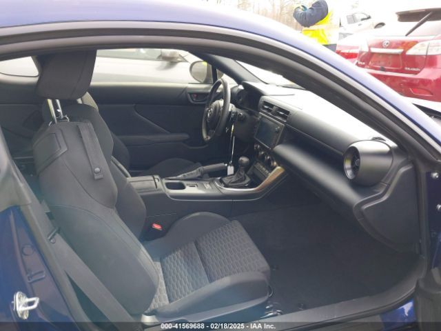 JF1ZNBB16R8760044 Toyota GR86