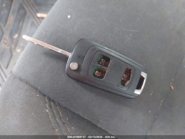 3GNCJNSB9JL283743 Chevrolet TRAX LS