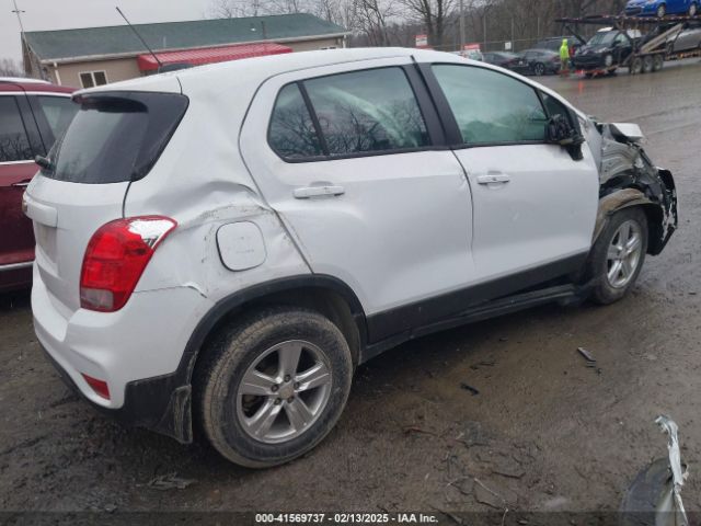 3GNCJNSB9JL283743 Chevrolet TRAX LS