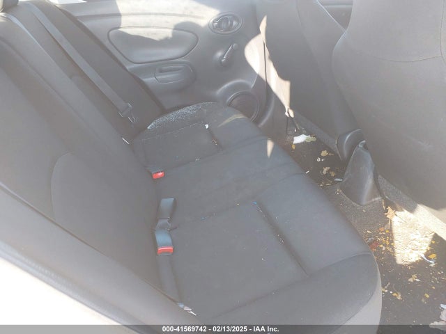 Nissan Versa 1.6 S+ 2016 3N1CN7AP4GL907319 Image 8