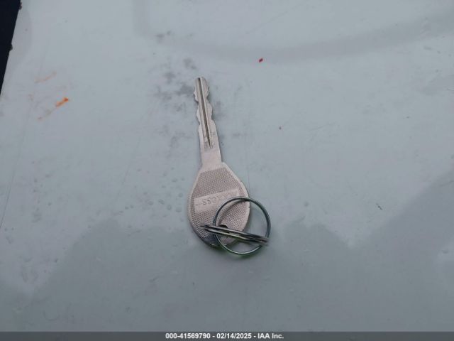 3N1CN7AP0GL831596 Nissan Versa 1.6 S+