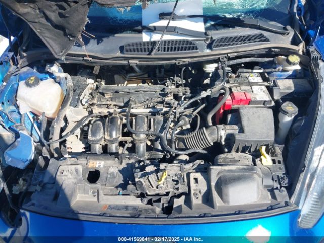 3FADP4BJ4JM135965 Ford FIESTA SE