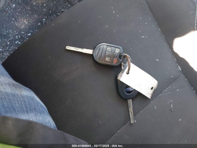 3FADP4BJ4JM135965 Ford FIESTA SE