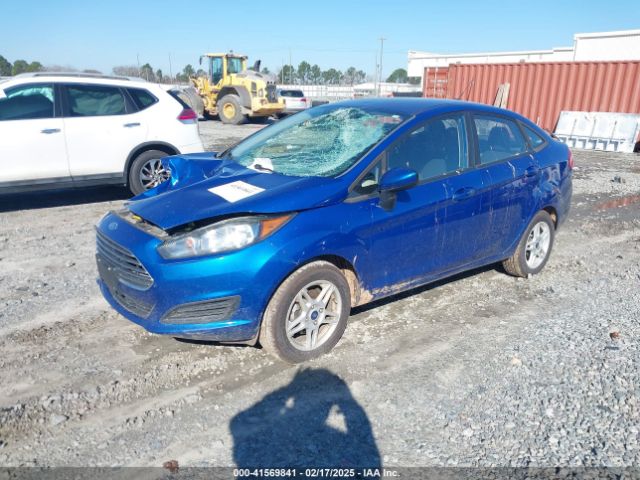3FADP4BJ4JM135965 Ford FIESTA SE