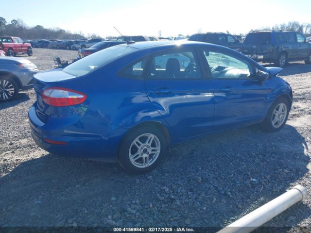 3FADP4BJ4JM135965 Ford FIESTA SE