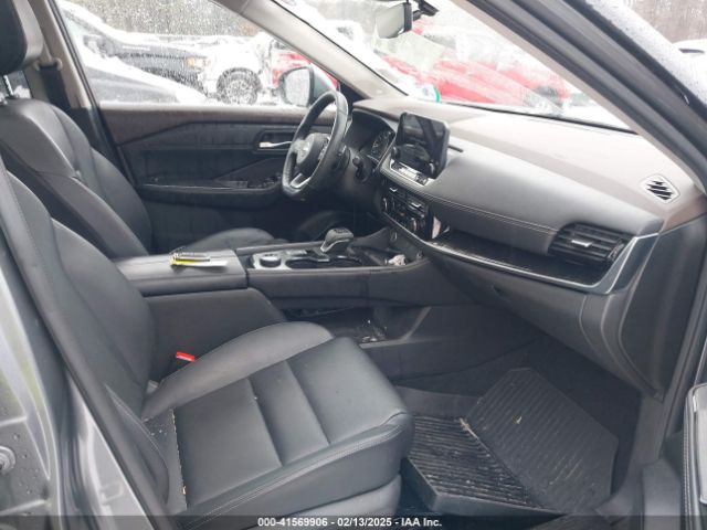 JN8BT3CB6PW462900 Nissan Rogue Sl Intelligent Awd