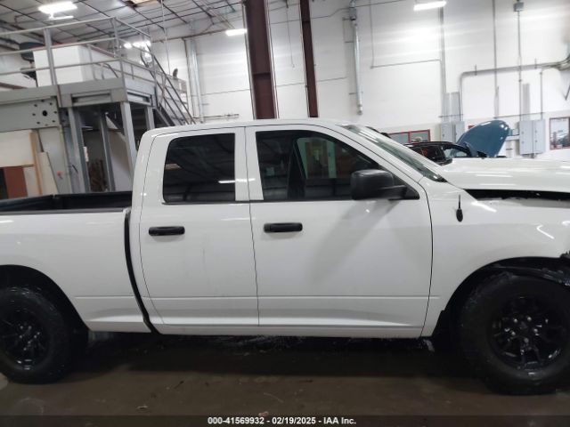 1C6RR6FT2JS143479 RAM 1500 Tradesman  4x2 6'4 Box