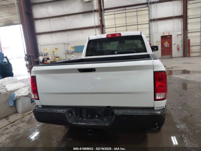 1C6RR6FT2JS143479 RAM 1500 Tradesman  4x2 6'4 Box