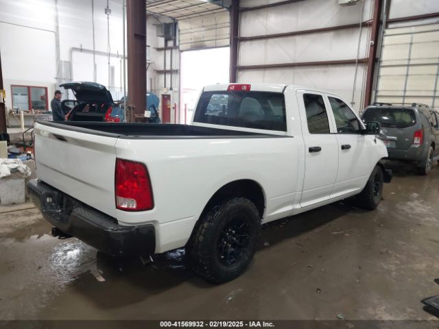 1C6RR6FT2JS143479 RAM 1500 Tradesman  4x2 6'4 Box