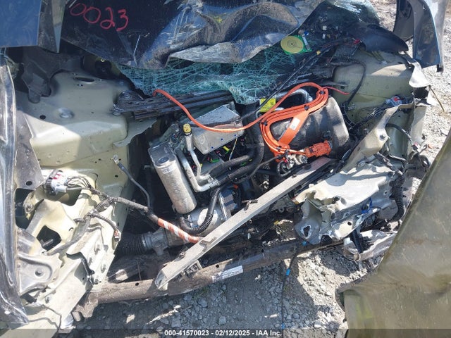 2024 TESLA MODEL 3 5YJ3E1EA0RF750163 Photo 9