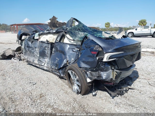 2024 TESLA MODEL 3 5YJ3E1EA0RF750163 Photo 2