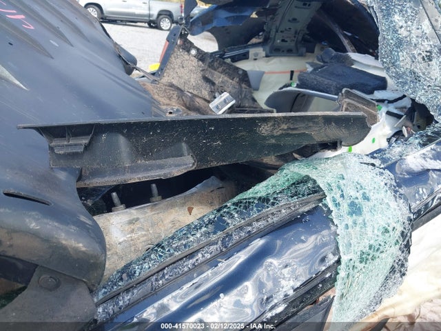 2024 TESLA MODEL 3 5YJ3E1EA0RF750163 Photo 6