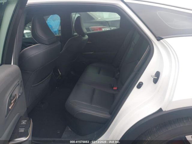 JTDAAAAFXR3023016 Toyota Crown Limited