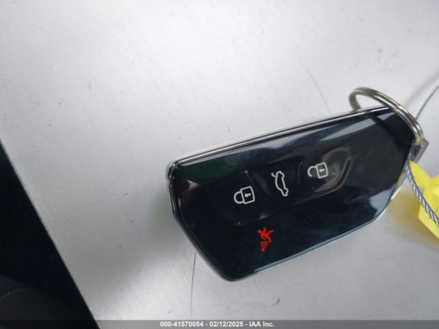 1V2BMPE87RC012337 Volkswagen Id.4 Standard