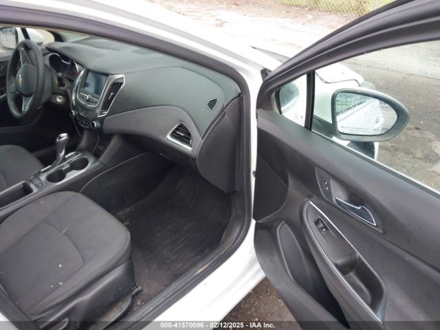 1G1BE5SMXK7110841 Chevrolet CRUZE LT