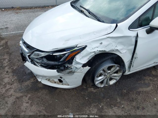 1G1BE5SMXK7110841 Chevrolet CRUZE LT