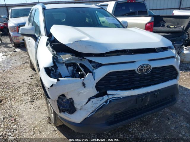 2T3W1RFV9LC047592 Toyota Rav4 Xle