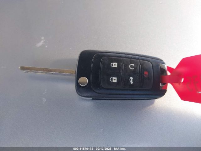 1G11D5SL0FF352801 Chevrolet MALIBU 2LT