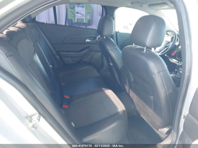 1G11D5SL0FF352801 Chevrolet MALIBU 2LT