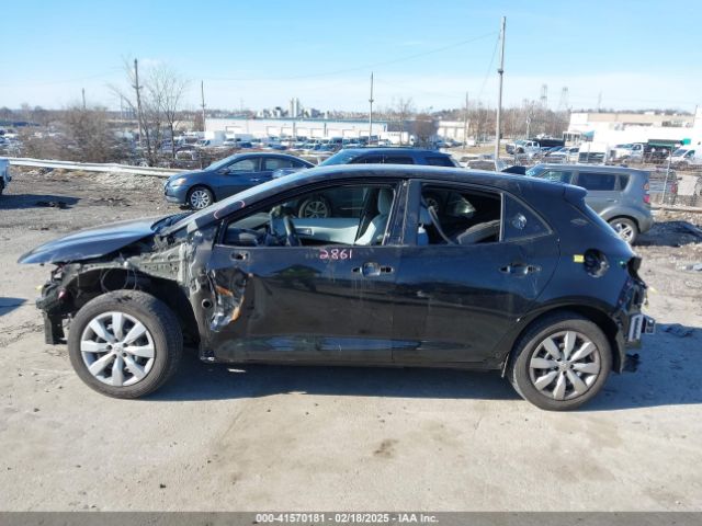 JTND4MBEXM3132818 Toyota COROLLA SE