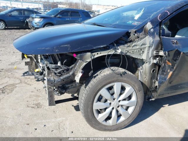 JTND4MBEXM3132818 Toyota COROLLA SE