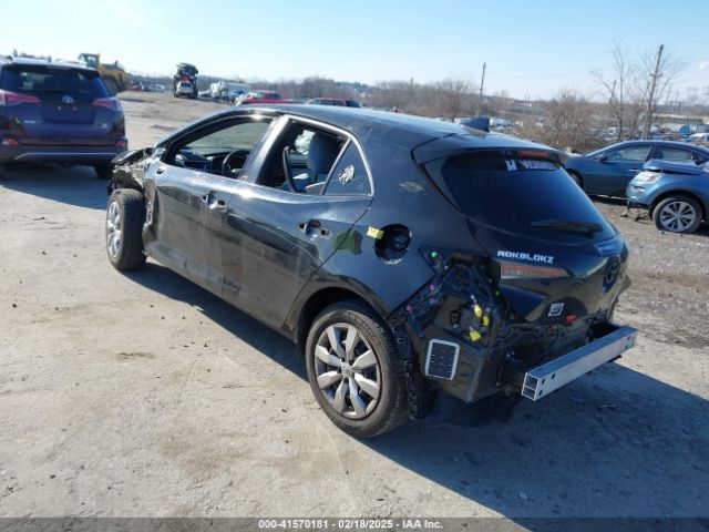JTND4MBEXM3132818 Toyota COROLLA SE