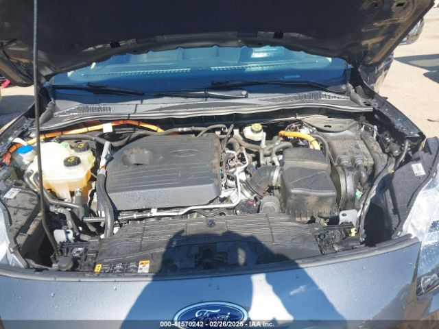 1FMCU0DZ7LUB57978 Ford Escape Titanium Hybrid
