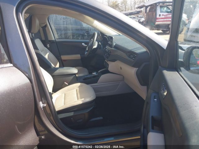 1FMCU0DZ7LUB57978 Ford Escape Titanium Hybrid
