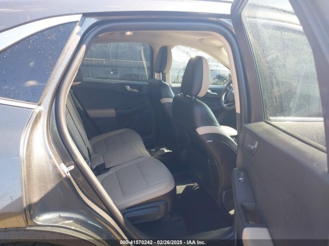 1FMCU0DZ7LUB57978 Ford Escape Titanium Hybrid