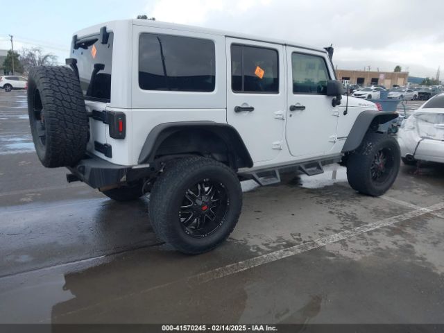 1C4BJWFG9FL645184 Jeep Wrangler Unlimited Rubicon
