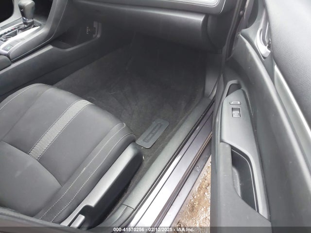 Honda Civic Lx 2017 19XFC2F54HE065050 Image 5