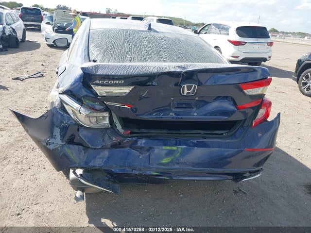 1HGCV1F17JA041923 Honda ACCORD LX