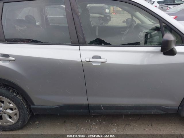 JF2SKACC9KH439492 Subaru Forester